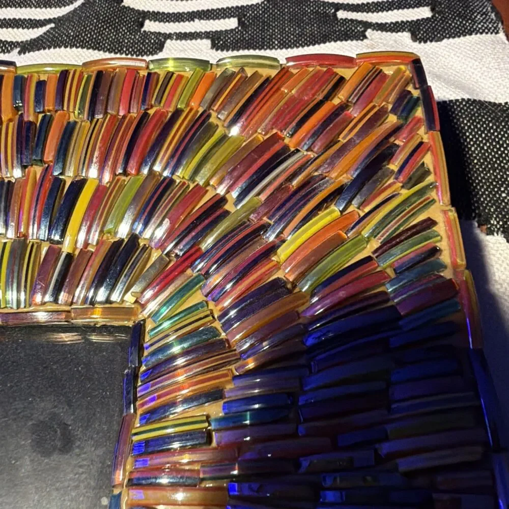 1821M Jewel Tones 3x2.5 Frame W/8.5” BORDER Basket Weave Acrylics